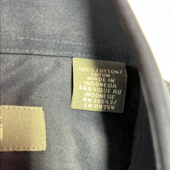 Kenneth Cole reaction navy blue casual button down men’s size large 16 1/2 - Picture 3 of 16